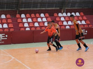 
<a style='margin-left: 5px;' class='btn btn-xs btn-social btn-facebook' href='https://www.facebook.com/sharer/sharer.php?u=https://www.boladovale.com.br/imgs/800-800-90/conteudo/fotos/1300/img7380.jpg' rel='popup' data-width='500' data-height='400'><i class='fa fa-facebook'></i>Compartilhar <span class='hidden-xs'>no Facebook</span>
</a> 
<a class='btn btn-default btn-xs' target='_blank' href='imgs/800-800-90/conteudo/fotos/1300/img7380.jpg'>
<span class='glyphicon glyphicon-cloud-download'></span> Salvar
</a> 
<span></span>