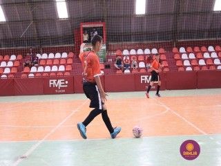 
<a style='margin-left: 5px;' class='btn btn-xs btn-social btn-facebook' href='https://www.facebook.com/sharer/sharer.php?u=https://www.boladovale.com.br/imgs/800-800-90/conteudo/fotos/1300/img7381.jpg' rel='popup' data-width='500' data-height='400'><i class='fa fa-facebook'></i>Compartilhar <span class='hidden-xs'>no Facebook</span>
</a> 
<a class='btn btn-default btn-xs' target='_blank' href='imgs/800-800-90/conteudo/fotos/1300/img7381.jpg'>
<span class='glyphicon glyphicon-cloud-download'></span> Salvar
</a> 
<span></span>