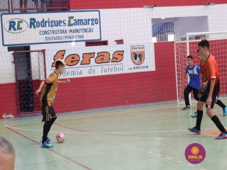 
<a style='margin-left: 5px;' class='btn btn-xs btn-social btn-facebook' href='https://www.facebook.com/sharer/sharer.php?u=https://www.boladovale.com.br/imgs/800-800-90/conteudo/fotos/1300/img7409.jpg' rel='popup' data-width='500' data-height='400'><i class='fa fa-facebook'></i>Compartilhar <span class='hidden-xs'>no Facebook</span>
</a> 
<a class='btn btn-default btn-xs' target='_blank' href='imgs/800-800-90/conteudo/fotos/1300/img7409.jpg'>
<span class='glyphicon glyphicon-cloud-download'></span> Salvar
</a> 
<span></span>