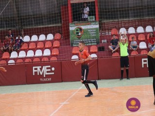 
<a style='margin-left: 5px;' class='btn btn-xs btn-social btn-facebook' href='https://www.facebook.com/sharer/sharer.php?u=https://www.boladovale.com.br/imgs/800-800-90/conteudo/fotos/1300/img7425.jpg' rel='popup' data-width='500' data-height='400'><i class='fa fa-facebook'></i>Compartilhar <span class='hidden-xs'>no Facebook</span>
</a> 
<a class='btn btn-default btn-xs' target='_blank' href='imgs/800-800-90/conteudo/fotos/1300/img7425.jpg'>
<span class='glyphicon glyphicon-cloud-download'></span> Salvar
</a> 
<span></span>