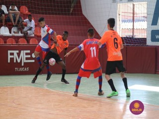 
<a style='margin-left: 5px;' class='btn btn-xs btn-social btn-facebook' href='https://www.facebook.com/sharer/sharer.php?u=https://www.boladovale.com.br/imgs/800-800-90/conteudo/fotos/1301/img7546.jpg' rel='popup' data-width='500' data-height='400'><i class='fa fa-facebook'></i>Compartilhar <span class='hidden-xs'>no Facebook</span>
</a> 
<a class='btn btn-default btn-xs' target='_blank' href='imgs/800-800-90/conteudo/fotos/1301/img7546.jpg'>
<span class='glyphicon glyphicon-cloud-download'></span> Salvar
</a> 
<span></span>