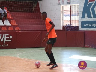 
<a style='margin-left: 5px;' class='btn btn-xs btn-social btn-facebook' href='https://www.facebook.com/sharer/sharer.php?u=https://www.boladovale.com.br/imgs/800-800-90/conteudo/fotos/1301/img7577.jpg' rel='popup' data-width='500' data-height='400'><i class='fa fa-facebook'></i>Compartilhar <span class='hidden-xs'>no Facebook</span>
</a> 
<a class='btn btn-default btn-xs' target='_blank' href='imgs/800-800-90/conteudo/fotos/1301/img7577.jpg'>
<span class='glyphicon glyphicon-cloud-download'></span> Salvar
</a> 
<span></span>