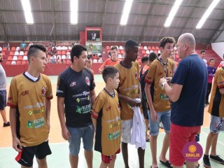 
<a style='margin-left: 5px;' class='btn btn-xs btn-social btn-facebook' href='https://www.facebook.com/sharer/sharer.php?u=https://www.boladovale.com.br/imgs/800-800-90/conteudo/fotos/1302/img7601.jpg' rel='popup' data-width='500' data-height='400'><i class='fa fa-facebook'></i>Compartilhar <span class='hidden-xs'>no Facebook</span>
</a> 
<a class='btn btn-default btn-xs' target='_blank' href='imgs/800-800-90/conteudo/fotos/1302/img7601.jpg'>
<span class='glyphicon glyphicon-cloud-download'></span> Salvar
</a> 
<span></span>