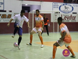 
<a style='margin-left: 5px;' class='btn btn-xs btn-social btn-facebook' href='https://www.facebook.com/sharer/sharer.php?u=https://www.boladovale.com.br/imgs/800-800-90/conteudo/fotos/1304/img7772.jpg' rel='popup' data-width='500' data-height='400'><i class='fa fa-facebook'></i>Compartilhar <span class='hidden-xs'>no Facebook</span>
</a> 
<a class='btn btn-default btn-xs' target='_blank' href='imgs/800-800-90/conteudo/fotos/1304/img7772.jpg'>
<span class='glyphicon glyphicon-cloud-download'></span> Salvar
</a> 
<span></span>