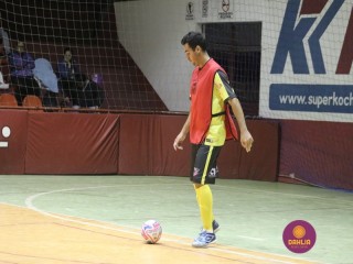
<a style='margin-left: 5px;' class='btn btn-xs btn-social btn-facebook' href='https://www.facebook.com/sharer/sharer.php?u=https://www.boladovale.com.br/imgs/800-800-90/conteudo/fotos/1305/img7869.jpg' rel='popup' data-width='500' data-height='400'><i class='fa fa-facebook'></i>Compartilhar <span class='hidden-xs'>no Facebook</span>
</a> 
<a class='btn btn-default btn-xs' target='_blank' href='imgs/800-800-90/conteudo/fotos/1305/img7869.jpg'>
<span class='glyphicon glyphicon-cloud-download'></span> Salvar
</a> 
<span></span>