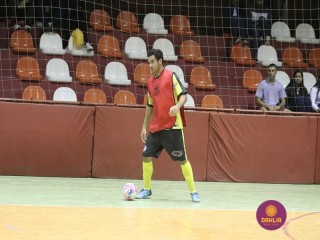 
<a style='margin-left: 5px;' class='btn btn-xs btn-social btn-facebook' href='https://www.facebook.com/sharer/sharer.php?u=https://www.boladovale.com.br/imgs/800-800-90/conteudo/fotos/1305/img7873.jpg' rel='popup' data-width='500' data-height='400'><i class='fa fa-facebook'></i>Compartilhar <span class='hidden-xs'>no Facebook</span>
</a> 
<a class='btn btn-default btn-xs' target='_blank' href='imgs/800-800-90/conteudo/fotos/1305/img7873.jpg'>
<span class='glyphicon glyphicon-cloud-download'></span> Salvar
</a> 
<span></span>
