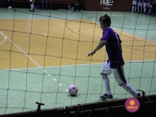 
<a style='margin-left: 5px;' class='btn btn-xs btn-social btn-facebook' href='https://www.facebook.com/sharer/sharer.php?u=https://www.boladovale.com.br/imgs/800-800-90/conteudo/fotos/1306/img7952.jpg' rel='popup' data-width='500' data-height='400'><i class='fa fa-facebook'></i>Compartilhar <span class='hidden-xs'>no Facebook</span>
</a> 
<a class='btn btn-default btn-xs' target='_blank' href='imgs/800-800-90/conteudo/fotos/1306/img7952.jpg'>
<span class='glyphicon glyphicon-cloud-download'></span> Salvar
</a> 
<span></span>