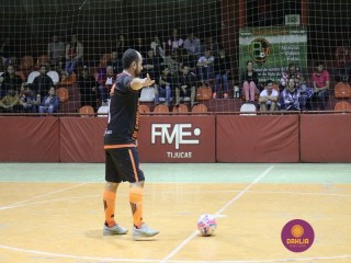 
<a style='margin-left: 5px;' class='btn btn-xs btn-social btn-facebook' href='https://www.facebook.com/sharer/sharer.php?u=https://www.boladovale.com.br/imgs/800-800-90/conteudo/fotos/1307/img8057.jpg' rel='popup' data-width='500' data-height='400'><i class='fa fa-facebook'></i>Compartilhar <span class='hidden-xs'>no Facebook</span>
</a> 
<a class='btn btn-default btn-xs' target='_blank' href='imgs/800-800-90/conteudo/fotos/1307/img8057.jpg'>
<span class='glyphicon glyphicon-cloud-download'></span> Salvar
</a> 
<span></span>