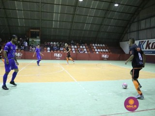 
<a style='margin-left: 5px;' class='btn btn-xs btn-social btn-facebook' href='https://www.facebook.com/sharer/sharer.php?u=https://www.boladovale.com.br/imgs/800-800-90/conteudo/fotos/1307/img8105.jpg' rel='popup' data-width='500' data-height='400'><i class='fa fa-facebook'></i>Compartilhar <span class='hidden-xs'>no Facebook</span>
</a> 
<a class='btn btn-default btn-xs' target='_blank' href='imgs/800-800-90/conteudo/fotos/1307/img8105.jpg'>
<span class='glyphicon glyphicon-cloud-download'></span> Salvar
</a> 
<span></span>