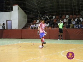 
<a style='margin-left: 5px;' class='btn btn-xs btn-social btn-facebook' href='https://www.facebook.com/sharer/sharer.php?u=https://www.boladovale.com.br/imgs/800-800-90/conteudo/fotos/1308/img8119.jpg' rel='popup' data-width='500' data-height='400'><i class='fa fa-facebook'></i>Compartilhar <span class='hidden-xs'>no Facebook</span>
</a> 
<a class='btn btn-default btn-xs' target='_blank' href='imgs/800-800-90/conteudo/fotos/1308/img8119.jpg'>
<span class='glyphicon glyphicon-cloud-download'></span> Salvar
</a> 
<span></span>