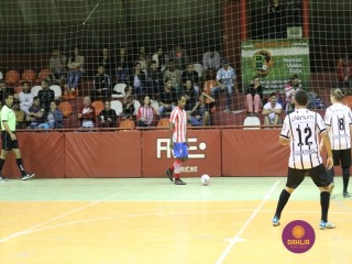 
<a style='margin-left: 5px;' class='btn btn-xs btn-social btn-facebook' href='https://www.facebook.com/sharer/sharer.php?u=https://www.boladovale.com.br/imgs/800-800-90/conteudo/fotos/1308/img8147.jpg' rel='popup' data-width='500' data-height='400'><i class='fa fa-facebook'></i>Compartilhar <span class='hidden-xs'>no Facebook</span>
</a> 
<a class='btn btn-default btn-xs' target='_blank' href='imgs/800-800-90/conteudo/fotos/1308/img8147.jpg'>
<span class='glyphicon glyphicon-cloud-download'></span> Salvar
</a> 
<span></span>