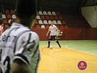 
<a style='margin-left: 5px;' class='btn btn-xs btn-social btn-facebook' href='https://www.facebook.com/sharer/sharer.php?u=https://www.boladovale.com.br/imgs/800-800-90/conteudo/fotos/1308/img8159.jpg' rel='popup' data-width='500' data-height='400'><i class='fa fa-facebook'></i>Compartilhar <span class='hidden-xs'>no Facebook</span>
</a> 
<a class='btn btn-default btn-xs' target='_blank' href='imgs/800-800-90/conteudo/fotos/1308/img8159.jpg'>
<span class='glyphicon glyphicon-cloud-download'></span> Salvar
</a> 
<span></span>