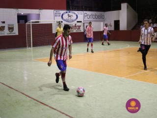 
<a style='margin-left: 5px;' class='btn btn-xs btn-social btn-facebook' href='https://www.facebook.com/sharer/sharer.php?u=https://www.boladovale.com.br/imgs/800-800-90/conteudo/fotos/1308/img8167.jpg' rel='popup' data-width='500' data-height='400'><i class='fa fa-facebook'></i>Compartilhar <span class='hidden-xs'>no Facebook</span>
</a> 
<a class='btn btn-default btn-xs' target='_blank' href='imgs/800-800-90/conteudo/fotos/1308/img8167.jpg'>
<span class='glyphicon glyphicon-cloud-download'></span> Salvar
</a> 
<span></span>