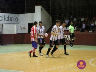 
<a style='margin-left: 5px;' class='btn btn-xs btn-social btn-facebook' href='https://www.facebook.com/sharer/sharer.php?u=https://www.boladovale.com.br/imgs/800-800-90/conteudo/fotos/1308/img8182.jpg' rel='popup' data-width='500' data-height='400'><i class='fa fa-facebook'></i>Compartilhar <span class='hidden-xs'>no Facebook</span>
</a> 
<a class='btn btn-default btn-xs' target='_blank' href='imgs/800-800-90/conteudo/fotos/1308/img8182.jpg'>
<span class='glyphicon glyphicon-cloud-download'></span> Salvar
</a> 
<span></span>