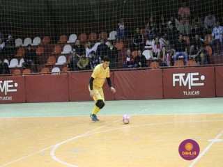 
<a style='margin-left: 5px;' class='btn btn-xs btn-social btn-facebook' href='https://www.facebook.com/sharer/sharer.php?u=https://www.boladovale.com.br/imgs/800-800-90/conteudo/fotos/1308/img8258.jpg' rel='popup' data-width='500' data-height='400'><i class='fa fa-facebook'></i>Compartilhar <span class='hidden-xs'>no Facebook</span>
</a> 
<a class='btn btn-default btn-xs' target='_blank' href='imgs/800-800-90/conteudo/fotos/1308/img8258.jpg'>
<span class='glyphicon glyphicon-cloud-download'></span> Salvar
</a> 
<span></span>