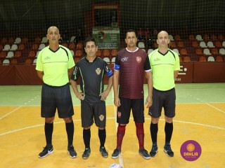 
<a style='margin-left: 5px;' class='btn btn-xs btn-social btn-facebook' href='https://www.facebook.com/sharer/sharer.php?u=https://www.boladovale.com.br/imgs/800-800-90/conteudo/fotos/1309/img8272.jpg' rel='popup' data-width='500' data-height='400'><i class='fa fa-facebook'></i>Compartilhar <span class='hidden-xs'>no Facebook</span>
</a> 
<a class='btn btn-default btn-xs' target='_blank' href='imgs/800-800-90/conteudo/fotos/1309/img8272.jpg'>
<span class='glyphicon glyphicon-cloud-download'></span> Salvar
</a> 
<span></span>