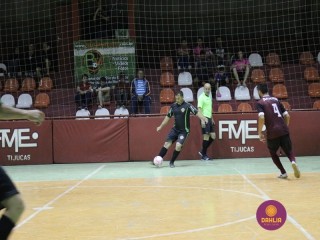 
<a style='margin-left: 5px;' class='btn btn-xs btn-social btn-facebook' href='https://www.facebook.com/sharer/sharer.php?u=https://www.boladovale.com.br/imgs/800-800-90/conteudo/fotos/1309/img8313.jpg' rel='popup' data-width='500' data-height='400'><i class='fa fa-facebook'></i>Compartilhar <span class='hidden-xs'>no Facebook</span>
</a> 
<a class='btn btn-default btn-xs' target='_blank' href='imgs/800-800-90/conteudo/fotos/1309/img8313.jpg'>
<span class='glyphicon glyphicon-cloud-download'></span> Salvar
</a> 
<span></span>
