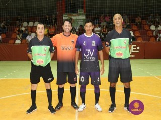 
<a style='margin-left: 5px;' class='btn btn-xs btn-social btn-facebook' href='https://www.facebook.com/sharer/sharer.php?u=https://www.boladovale.com.br/imgs/800-800-90/conteudo/fotos/1310/img8365.jpg' rel='popup' data-width='500' data-height='400'><i class='fa fa-facebook'></i>Compartilhar <span class='hidden-xs'>no Facebook</span>
</a> 
<a class='btn btn-default btn-xs' target='_blank' href='imgs/800-800-90/conteudo/fotos/1310/img8365.jpg'>
<span class='glyphicon glyphicon-cloud-download'></span> Salvar
</a> 
<span></span>