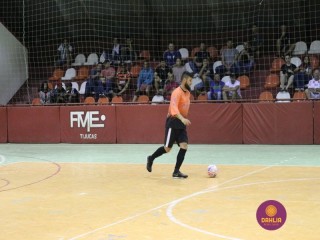 
<a style='margin-left: 5px;' class='btn btn-xs btn-social btn-facebook' href='https://www.facebook.com/sharer/sharer.php?u=https://www.boladovale.com.br/imgs/800-800-90/conteudo/fotos/1310/img8374.jpg' rel='popup' data-width='500' data-height='400'><i class='fa fa-facebook'></i>Compartilhar <span class='hidden-xs'>no Facebook</span>
</a> 
<a class='btn btn-default btn-xs' target='_blank' href='imgs/800-800-90/conteudo/fotos/1310/img8374.jpg'>
<span class='glyphicon glyphicon-cloud-download'></span> Salvar
</a> 
<span></span>