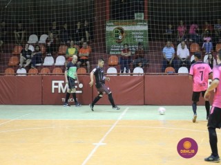 
<a style='margin-left: 5px;' class='btn btn-xs btn-social btn-facebook' href='https://www.facebook.com/sharer/sharer.php?u=https://www.boladovale.com.br/imgs/800-800-90/conteudo/fotos/1311/img8467.jpg' rel='popup' data-width='500' data-height='400'><i class='fa fa-facebook'></i>Compartilhar <span class='hidden-xs'>no Facebook</span>
</a> 
<a class='btn btn-default btn-xs' target='_blank' href='imgs/800-800-90/conteudo/fotos/1311/img8467.jpg'>
<span class='glyphicon glyphicon-cloud-download'></span> Salvar
</a> 
<span></span>