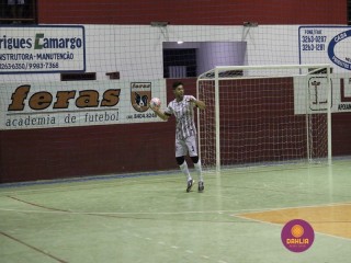 
<a style='margin-left: 5px;' class='btn btn-xs btn-social btn-facebook' href='https://www.facebook.com/sharer/sharer.php?u=https://www.boladovale.com.br/imgs/800-800-90/conteudo/fotos/1311/img8483.jpg' rel='popup' data-width='500' data-height='400'><i class='fa fa-facebook'></i>Compartilhar <span class='hidden-xs'>no Facebook</span>
</a> 
<a class='btn btn-default btn-xs' target='_blank' href='imgs/800-800-90/conteudo/fotos/1311/img8483.jpg'>
<span class='glyphicon glyphicon-cloud-download'></span> Salvar
</a> 
<span></span>