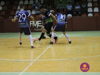 
<a style='margin-left: 5px;' class='btn btn-xs btn-social btn-facebook' href='https://www.facebook.com/sharer/sharer.php?u=https://www.boladovale.com.br/imgs/800-800-90/conteudo/fotos/1312/img8549.jpg' rel='popup' data-width='500' data-height='400'><i class='fa fa-facebook'></i>Compartilhar <span class='hidden-xs'>no Facebook</span>
</a> 
<a class='btn btn-default btn-xs' target='_blank' href='imgs/800-800-90/conteudo/fotos/1312/img8549.jpg'>
<span class='glyphicon glyphicon-cloud-download'></span> Salvar
</a> 
<span></span>