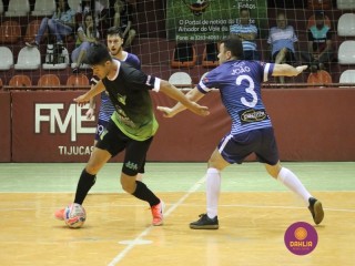 
<a style='margin-left: 5px;' class='btn btn-xs btn-social btn-facebook' href='https://www.facebook.com/sharer/sharer.php?u=https://www.boladovale.com.br/imgs/800-800-90/conteudo/fotos/1312/img8569.jpg' rel='popup' data-width='500' data-height='400'><i class='fa fa-facebook'></i>Compartilhar <span class='hidden-xs'>no Facebook</span>
</a> 
<a class='btn btn-default btn-xs' target='_blank' href='imgs/800-800-90/conteudo/fotos/1312/img8569.jpg'>
<span class='glyphicon glyphicon-cloud-download'></span> Salvar
</a> 
<span></span>