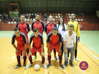 
<a style='margin-left: 5px;' class='btn btn-xs btn-social btn-facebook' href='https://www.facebook.com/sharer/sharer.php?u=https://www.boladovale.com.br/imgs/800-800-90/conteudo/fotos/1315/img7679.jpg' rel='popup' data-width='500' data-height='400'><i class='fa fa-facebook'></i>Compartilhar <span class='hidden-xs'>no Facebook</span>
</a> 
<a class='btn btn-default btn-xs' target='_blank' href='imgs/800-800-90/conteudo/fotos/1315/img7679.jpg'>
<span class='glyphicon glyphicon-cloud-download'></span> Salvar
</a> 
<span></span>