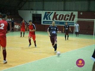 
<a style='margin-left: 5px;' class='btn btn-xs btn-social btn-facebook' href='https://www.facebook.com/sharer/sharer.php?u=https://www.boladovale.com.br/imgs/800-800-90/conteudo/fotos/1315/img7770.jpg' rel='popup' data-width='500' data-height='400'><i class='fa fa-facebook'></i>Compartilhar <span class='hidden-xs'>no Facebook</span>
</a> 
<a class='btn btn-default btn-xs' target='_blank' href='imgs/800-800-90/conteudo/fotos/1315/img7770.jpg'>
<span class='glyphicon glyphicon-cloud-download'></span> Salvar
</a> 
<span></span>