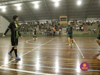 
<a style='margin-left: 5px;' class='btn btn-xs btn-social btn-facebook' href='https://www.facebook.com/sharer/sharer.php?u=https://www.boladovale.com.br/imgs/800-800-90/conteudo/fotos/1317/mg8960.jpg' rel='popup' data-width='500' data-height='400'><i class='fa fa-facebook'></i>Compartilhar <span class='hidden-xs'>no Facebook</span>
</a> 
<a class='btn btn-default btn-xs' target='_blank' href='imgs/800-800-90/conteudo/fotos/1317/mg8960.jpg'>
<span class='glyphicon glyphicon-cloud-download'></span> Salvar
</a> 
<span></span>
