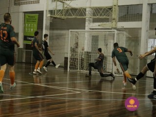 
<a style='margin-left: 5px;' class='btn btn-xs btn-social btn-facebook' href='https://www.facebook.com/sharer/sharer.php?u=https://www.boladovale.com.br/imgs/800-800-90/conteudo/fotos/1317/mg8994.jpg' rel='popup' data-width='500' data-height='400'><i class='fa fa-facebook'></i>Compartilhar <span class='hidden-xs'>no Facebook</span>
</a> 
<a class='btn btn-default btn-xs' target='_blank' href='imgs/800-800-90/conteudo/fotos/1317/mg8994.jpg'>
<span class='glyphicon glyphicon-cloud-download'></span> Salvar
</a> 
<span></span>