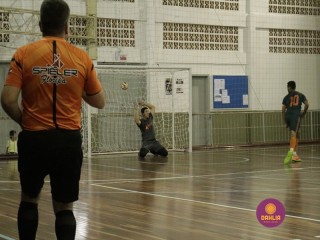 
<a style='margin-left: 5px;' class='btn btn-xs btn-social btn-facebook' href='https://www.facebook.com/sharer/sharer.php?u=https://www.boladovale.com.br/imgs/800-800-90/conteudo/fotos/1317/mg9038.jpg' rel='popup' data-width='500' data-height='400'><i class='fa fa-facebook'></i>Compartilhar <span class='hidden-xs'>no Facebook</span>
</a> 
<a class='btn btn-default btn-xs' target='_blank' href='imgs/800-800-90/conteudo/fotos/1317/mg9038.jpg'>
<span class='glyphicon glyphicon-cloud-download'></span> Salvar
</a> 
<span></span>