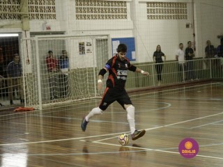 
<a style='margin-left: 5px;' class='btn btn-xs btn-social btn-facebook' href='https://www.facebook.com/sharer/sharer.php?u=https://www.boladovale.com.br/imgs/800-800-90/conteudo/fotos/1318/mg9163.jpg' rel='popup' data-width='500' data-height='400'><i class='fa fa-facebook'></i>Compartilhar <span class='hidden-xs'>no Facebook</span>
</a> 
<a class='btn btn-default btn-xs' target='_blank' href='imgs/800-800-90/conteudo/fotos/1318/mg9163.jpg'>
<span class='glyphicon glyphicon-cloud-download'></span> Salvar
</a> 
<span></span>