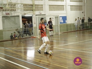 
<a style='margin-left: 5px;' class='btn btn-xs btn-social btn-facebook' href='https://www.facebook.com/sharer/sharer.php?u=https://www.boladovale.com.br/imgs/800-800-90/conteudo/fotos/1318/mg9175.jpg' rel='popup' data-width='500' data-height='400'><i class='fa fa-facebook'></i>Compartilhar <span class='hidden-xs'>no Facebook</span>
</a> 
<a class='btn btn-default btn-xs' target='_blank' href='imgs/800-800-90/conteudo/fotos/1318/mg9175.jpg'>
<span class='glyphicon glyphicon-cloud-download'></span> Salvar
</a> 
<span></span>