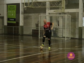 
<a style='margin-left: 5px;' class='btn btn-xs btn-social btn-facebook' href='https://www.facebook.com/sharer/sharer.php?u=https://www.boladovale.com.br/imgs/800-800-90/conteudo/fotos/1318/mg9182.jpg' rel='popup' data-width='500' data-height='400'><i class='fa fa-facebook'></i>Compartilhar <span class='hidden-xs'>no Facebook</span>
</a> 
<a class='btn btn-default btn-xs' target='_blank' href='imgs/800-800-90/conteudo/fotos/1318/mg9182.jpg'>
<span class='glyphicon glyphicon-cloud-download'></span> Salvar
</a> 
<span></span>