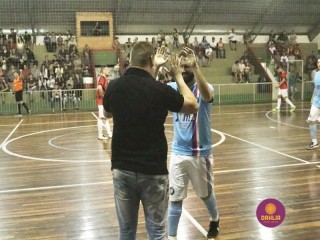 
<a style='margin-left: 5px;' class='btn btn-xs btn-social btn-facebook' href='https://www.facebook.com/sharer/sharer.php?u=https://www.boladovale.com.br/imgs/800-800-90/conteudo/fotos/1318/mg9200.jpg' rel='popup' data-width='500' data-height='400'><i class='fa fa-facebook'></i>Compartilhar <span class='hidden-xs'>no Facebook</span>
</a> 
<a class='btn btn-default btn-xs' target='_blank' href='imgs/800-800-90/conteudo/fotos/1318/mg9200.jpg'>
<span class='glyphicon glyphicon-cloud-download'></span> Salvar
</a> 
<span></span>