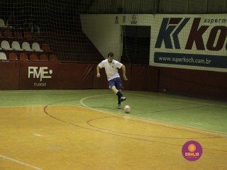 
<a style='margin-left: 5px;' class='btn btn-xs btn-social btn-facebook' href='https://www.facebook.com/sharer/sharer.php?u=https://www.boladovale.com.br/imgs/800-800-90/conteudo/fotos/1320/mg9363.jpg' rel='popup' data-width='500' data-height='400'><i class='fa fa-facebook'></i>Compartilhar <span class='hidden-xs'>no Facebook</span>
</a> 
<a class='btn btn-default btn-xs' target='_blank' href='imgs/800-800-90/conteudo/fotos/1320/mg9363.jpg'>
<span class='glyphicon glyphicon-cloud-download'></span> Salvar
</a> 
<span></span>