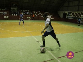 
<a style='margin-left: 5px;' class='btn btn-xs btn-social btn-facebook' href='https://www.facebook.com/sharer/sharer.php?u=https://www.boladovale.com.br/imgs/800-800-90/conteudo/fotos/1320/mg9370.jpg' rel='popup' data-width='500' data-height='400'><i class='fa fa-facebook'></i>Compartilhar <span class='hidden-xs'>no Facebook</span>
</a> 
<a class='btn btn-default btn-xs' target='_blank' href='imgs/800-800-90/conteudo/fotos/1320/mg9370.jpg'>
<span class='glyphicon glyphicon-cloud-download'></span> Salvar
</a> 
<span></span>