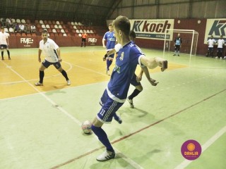 
<a style='margin-left: 5px;' class='btn btn-xs btn-social btn-facebook' href='https://www.facebook.com/sharer/sharer.php?u=https://www.boladovale.com.br/imgs/800-800-90/conteudo/fotos/1320/mg9375.jpg' rel='popup' data-width='500' data-height='400'><i class='fa fa-facebook'></i>Compartilhar <span class='hidden-xs'>no Facebook</span>
</a> 
<a class='btn btn-default btn-xs' target='_blank' href='imgs/800-800-90/conteudo/fotos/1320/mg9375.jpg'>
<span class='glyphicon glyphicon-cloud-download'></span> Salvar
</a> 
<span></span>