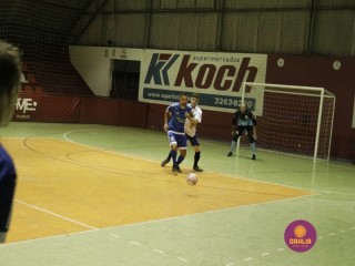 
<a style='margin-left: 5px;' class='btn btn-xs btn-social btn-facebook' href='https://www.facebook.com/sharer/sharer.php?u=https://www.boladovale.com.br/imgs/800-800-90/conteudo/fotos/1320/mg9378.jpg' rel='popup' data-width='500' data-height='400'><i class='fa fa-facebook'></i>Compartilhar <span class='hidden-xs'>no Facebook</span>
</a> 
<a class='btn btn-default btn-xs' target='_blank' href='imgs/800-800-90/conteudo/fotos/1320/mg9378.jpg'>
<span class='glyphicon glyphicon-cloud-download'></span> Salvar
</a> 
<span></span>