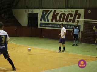 
<a style='margin-left: 5px;' class='btn btn-xs btn-social btn-facebook' href='https://www.facebook.com/sharer/sharer.php?u=https://www.boladovale.com.br/imgs/800-800-90/conteudo/fotos/1320/mg9387.jpg' rel='popup' data-width='500' data-height='400'><i class='fa fa-facebook'></i>Compartilhar <span class='hidden-xs'>no Facebook</span>
</a> 
<a class='btn btn-default btn-xs' target='_blank' href='imgs/800-800-90/conteudo/fotos/1320/mg9387.jpg'>
<span class='glyphicon glyphicon-cloud-download'></span> Salvar
</a> 
<span></span>