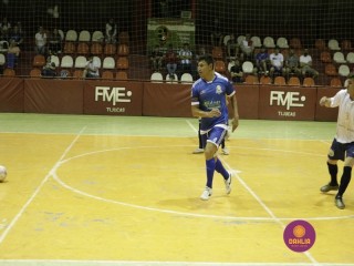 
<a style='margin-left: 5px;' class='btn btn-xs btn-social btn-facebook' href='https://www.facebook.com/sharer/sharer.php?u=https://www.boladovale.com.br/imgs/800-800-90/conteudo/fotos/1320/mg9388.jpg' rel='popup' data-width='500' data-height='400'><i class='fa fa-facebook'></i>Compartilhar <span class='hidden-xs'>no Facebook</span>
</a> 
<a class='btn btn-default btn-xs' target='_blank' href='imgs/800-800-90/conteudo/fotos/1320/mg9388.jpg'>
<span class='glyphicon glyphicon-cloud-download'></span> Salvar
</a> 
<span></span>