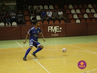 
<a style='margin-left: 5px;' class='btn btn-xs btn-social btn-facebook' href='https://www.facebook.com/sharer/sharer.php?u=https://www.boladovale.com.br/imgs/800-800-90/conteudo/fotos/1320/mg9391.jpg' rel='popup' data-width='500' data-height='400'><i class='fa fa-facebook'></i>Compartilhar <span class='hidden-xs'>no Facebook</span>
</a> 
<a class='btn btn-default btn-xs' target='_blank' href='imgs/800-800-90/conteudo/fotos/1320/mg9391.jpg'>
<span class='glyphicon glyphicon-cloud-download'></span> Salvar
</a> 
<span></span>