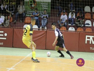 
<a style='margin-left: 5px;' class='btn btn-xs btn-social btn-facebook' href='https://www.facebook.com/sharer/sharer.php?u=https://www.boladovale.com.br/imgs/800-800-90/conteudo/fotos/1322/img9562.jpg' rel='popup' data-width='500' data-height='400'><i class='fa fa-facebook'></i>Compartilhar <span class='hidden-xs'>no Facebook</span>
</a> 
<a class='btn btn-default btn-xs' target='_blank' href='imgs/800-800-90/conteudo/fotos/1322/img9562.jpg'>
<span class='glyphicon glyphicon-cloud-download'></span> Salvar
</a> 
<span></span>