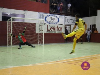 
<a style='margin-left: 5px;' class='btn btn-xs btn-social btn-facebook' href='https://www.facebook.com/sharer/sharer.php?u=https://www.boladovale.com.br/imgs/800-800-90/conteudo/fotos/1322/img9602.jpg' rel='popup' data-width='500' data-height='400'><i class='fa fa-facebook'></i>Compartilhar <span class='hidden-xs'>no Facebook</span>
</a> 
<a class='btn btn-default btn-xs' target='_blank' href='imgs/800-800-90/conteudo/fotos/1322/img9602.jpg'>
<span class='glyphicon glyphicon-cloud-download'></span> Salvar
</a> 
<span></span>