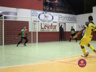 
<a style='margin-left: 5px;' class='btn btn-xs btn-social btn-facebook' href='https://www.facebook.com/sharer/sharer.php?u=https://www.boladovale.com.br/imgs/800-800-90/conteudo/fotos/1322/img9614.jpg' rel='popup' data-width='500' data-height='400'><i class='fa fa-facebook'></i>Compartilhar <span class='hidden-xs'>no Facebook</span>
</a> 
<a class='btn btn-default btn-xs' target='_blank' href='imgs/800-800-90/conteudo/fotos/1322/img9614.jpg'>
<span class='glyphicon glyphicon-cloud-download'></span> Salvar
</a> 
<span></span>