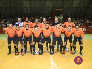 
<a style='margin-left: 5px;' class='btn btn-xs btn-social btn-facebook' href='https://www.facebook.com/sharer/sharer.php?u=https://www.boladovale.com.br/imgs/800-800-90/conteudo/fotos/1325/img9804.jpg' rel='popup' data-width='500' data-height='400'><i class='fa fa-facebook'></i>Compartilhar <span class='hidden-xs'>no Facebook</span>
</a> 
<a class='btn btn-default btn-xs' target='_blank' href='imgs/800-800-90/conteudo/fotos/1325/img9804.jpg'>
<span class='glyphicon glyphicon-cloud-download'></span> Salvar
</a> 
<span></span>