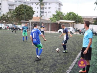 
<a style='margin-left: 5px;' class='btn btn-xs btn-social btn-facebook' href='https://www.facebook.com/sharer/sharer.php?u=https://www.boladovale.com.br/imgs/800-800-90/conteudo/fotos/1326/img0003.jpg' rel='popup' data-width='500' data-height='400'><i class='fa fa-facebook'></i>Compartilhar <span class='hidden-xs'>no Facebook</span>
</a> 
<a class='btn btn-default btn-xs' target='_blank' href='imgs/800-800-90/conteudo/fotos/1326/img0003.jpg'>
<span class='glyphicon glyphicon-cloud-download'></span> Salvar
</a> 
<span></span>