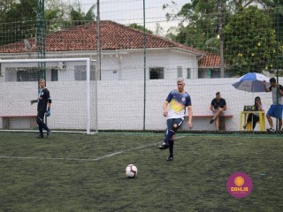 
<a style='margin-left: 5px;' class='btn btn-xs btn-social btn-facebook' href='https://www.facebook.com/sharer/sharer.php?u=https://www.boladovale.com.br/imgs/800-800-90/conteudo/fotos/1326/img9928.jpg' rel='popup' data-width='500' data-height='400'><i class='fa fa-facebook'></i>Compartilhar <span class='hidden-xs'>no Facebook</span>
</a> 
<a class='btn btn-default btn-xs' target='_blank' href='imgs/800-800-90/conteudo/fotos/1326/img9928.jpg'>
<span class='glyphicon glyphicon-cloud-download'></span> Salvar
</a> 
<span></span>