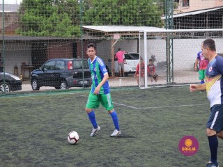 
<a style='margin-left: 5px;' class='btn btn-xs btn-social btn-facebook' href='https://www.facebook.com/sharer/sharer.php?u=https://www.boladovale.com.br/imgs/800-800-90/conteudo/fotos/1326/img9944.jpg' rel='popup' data-width='500' data-height='400'><i class='fa fa-facebook'></i>Compartilhar <span class='hidden-xs'>no Facebook</span>
</a> 
<a class='btn btn-default btn-xs' target='_blank' href='imgs/800-800-90/conteudo/fotos/1326/img9944.jpg'>
<span class='glyphicon glyphicon-cloud-download'></span> Salvar
</a> 
<span></span>